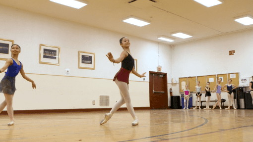 VIDEO: Young Dancer Auditions For The Role of ‘Clara’ In The Christmas Spectacular!