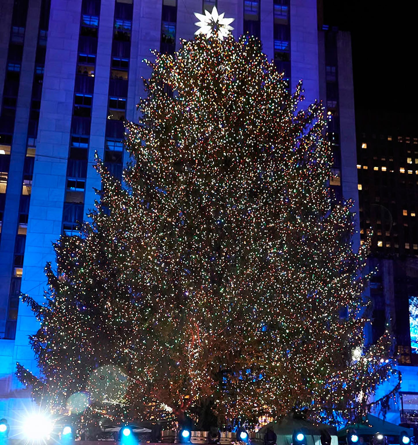 Delightful Where To Buy Christmas Tree Nyc Part - 7: When It Comes To Trees In NYC, Thereu0027s Really No Contest. Standing Tall Since 1931, Each Year The Rockefeller Center Christmas Tree Stuns, And Improves Upon ...